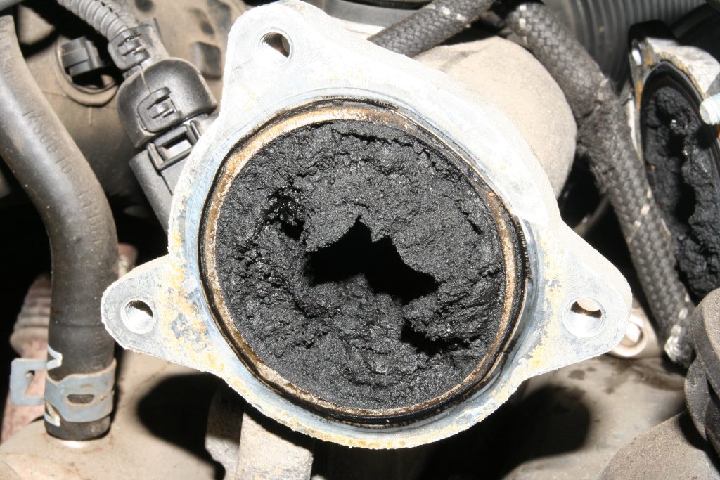 Clogged_EGR_Valve_Intake_manifold